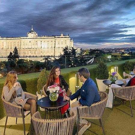 Apartosuites Jardines De Sabatini Madryt Zewnętrze zdjęcie