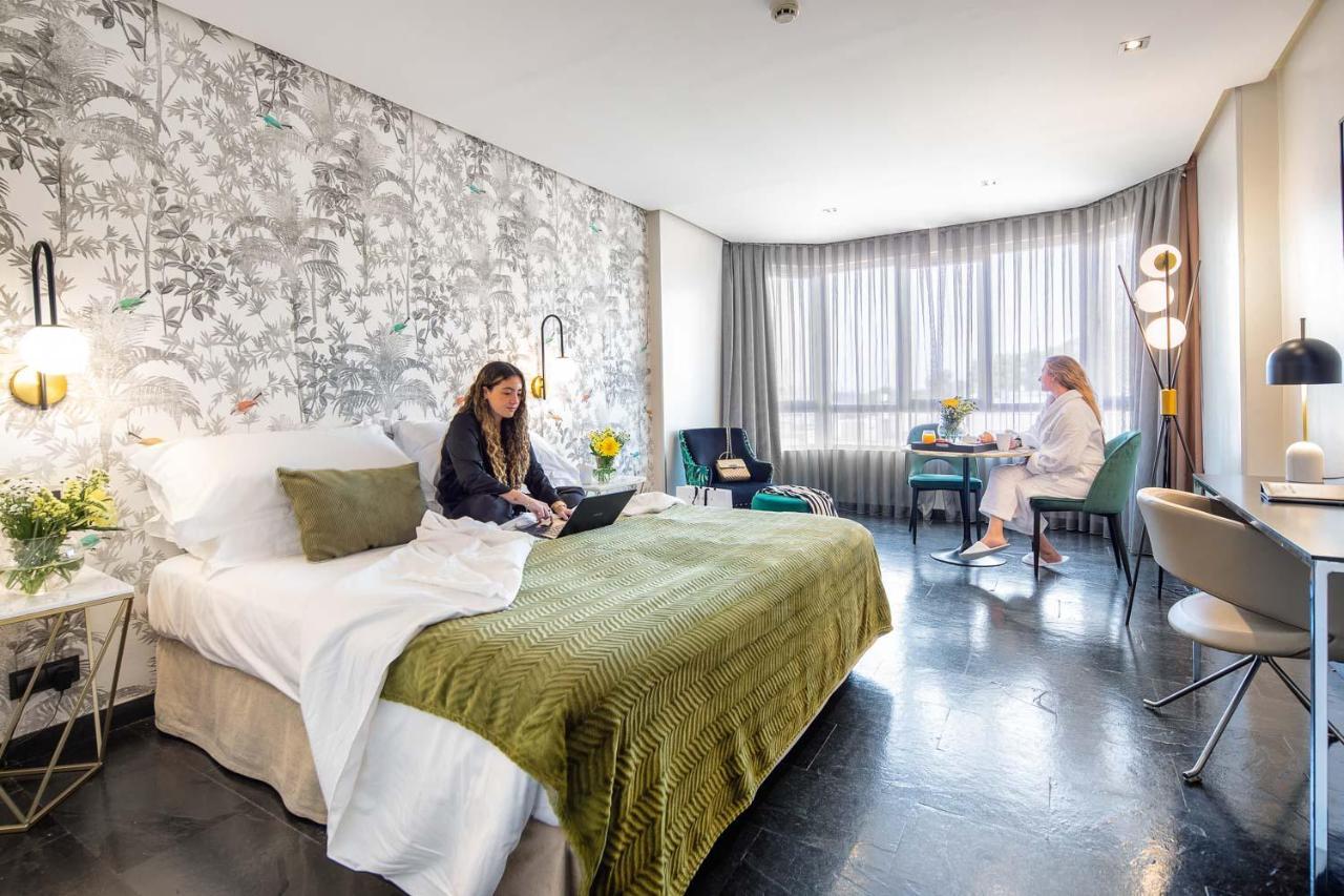 Apartosuites Jardines De Sabatini Madryt Zewnętrze zdjęcie