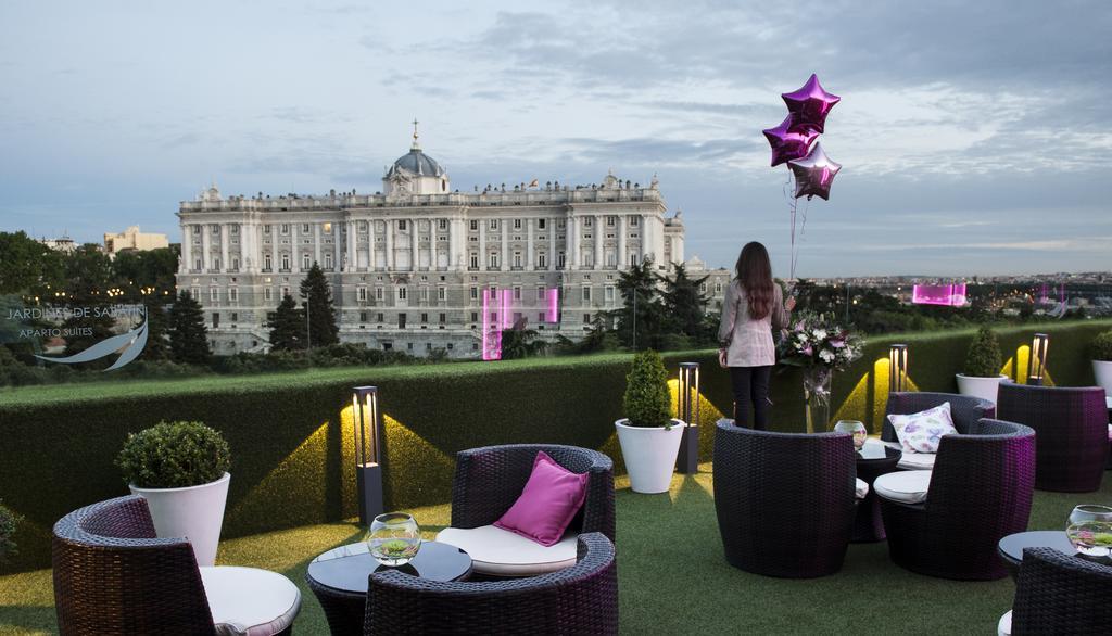 Apartosuites Jardines De Sabatini Madryt Zewnętrze zdjęcie