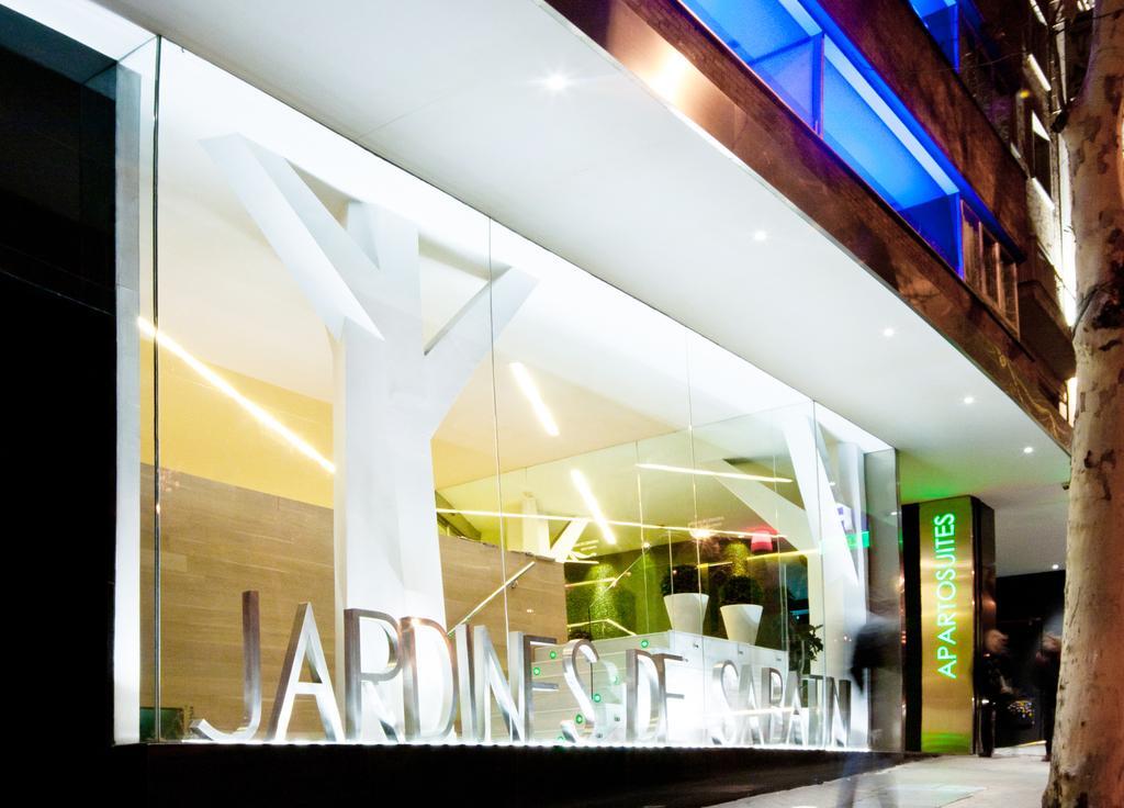 Apartosuites Jardines De Sabatini Madryt Zewnętrze zdjęcie